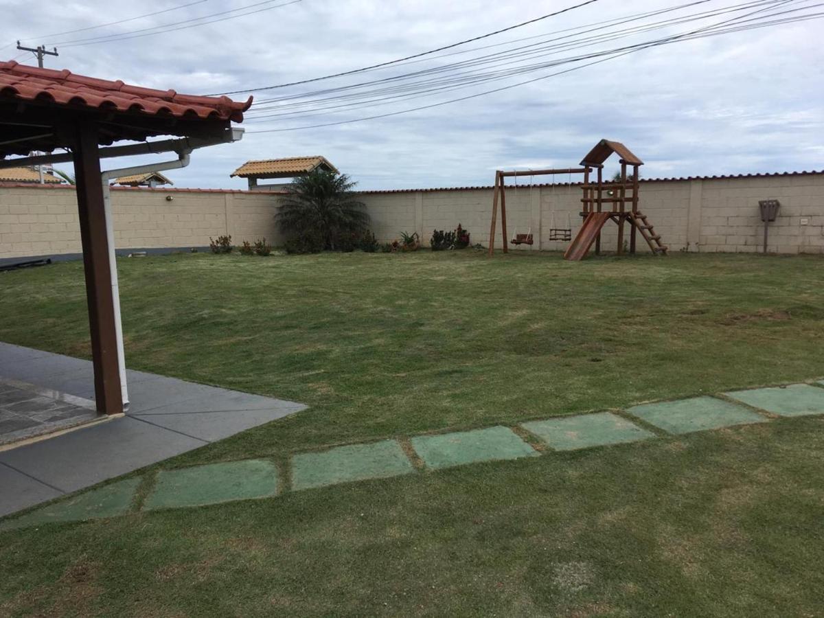 Casa Em Frente A Praia De Jacone 사콰레마 외부 사진